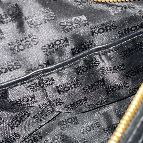Michael Kors Handbag - Picture 9 of 10